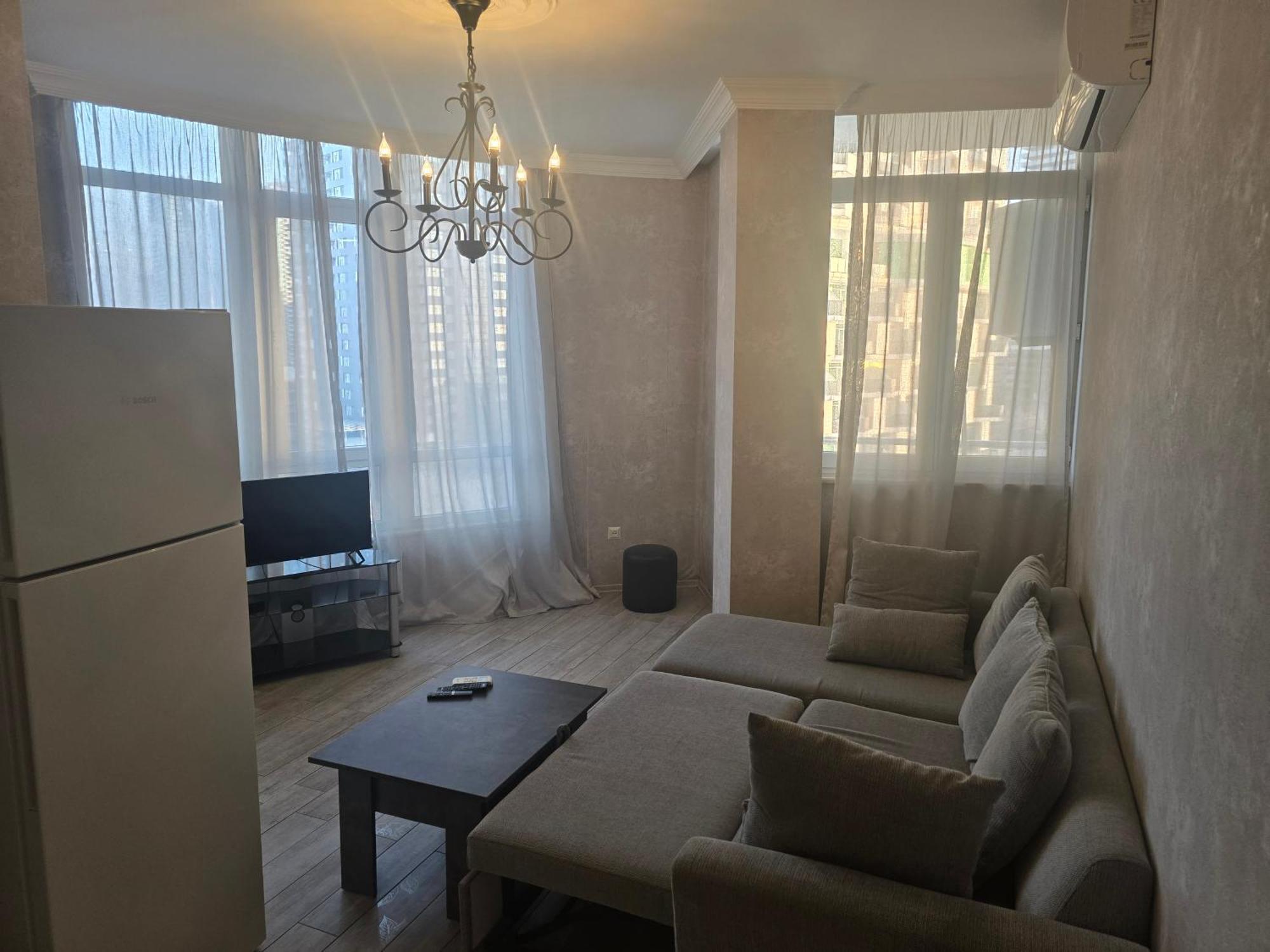 Apartment Roin バトゥーミ エクステリア 写真